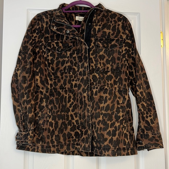 Cheetah Light Fall Jacket - Picture 1 of 4